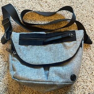 Lululemon crossbody festival bag. Barely used, like new.